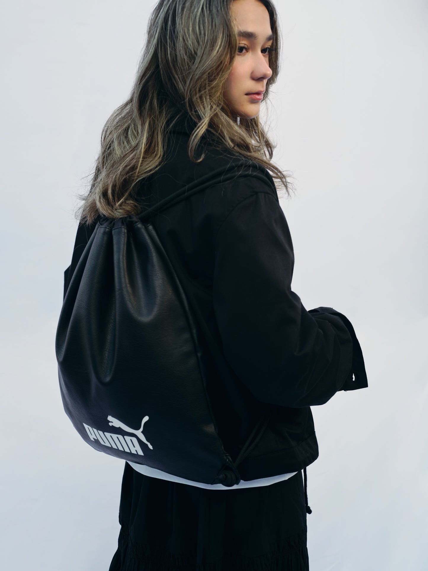 ［PUMA］合皮ナップサック 6L  J20321
