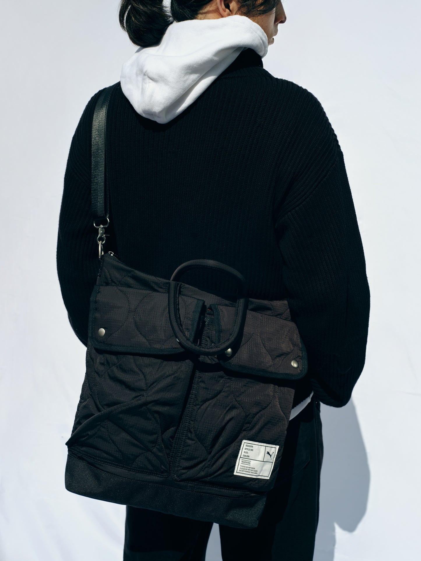［PUMA］ミニヘルメットバッグ 19L J20395