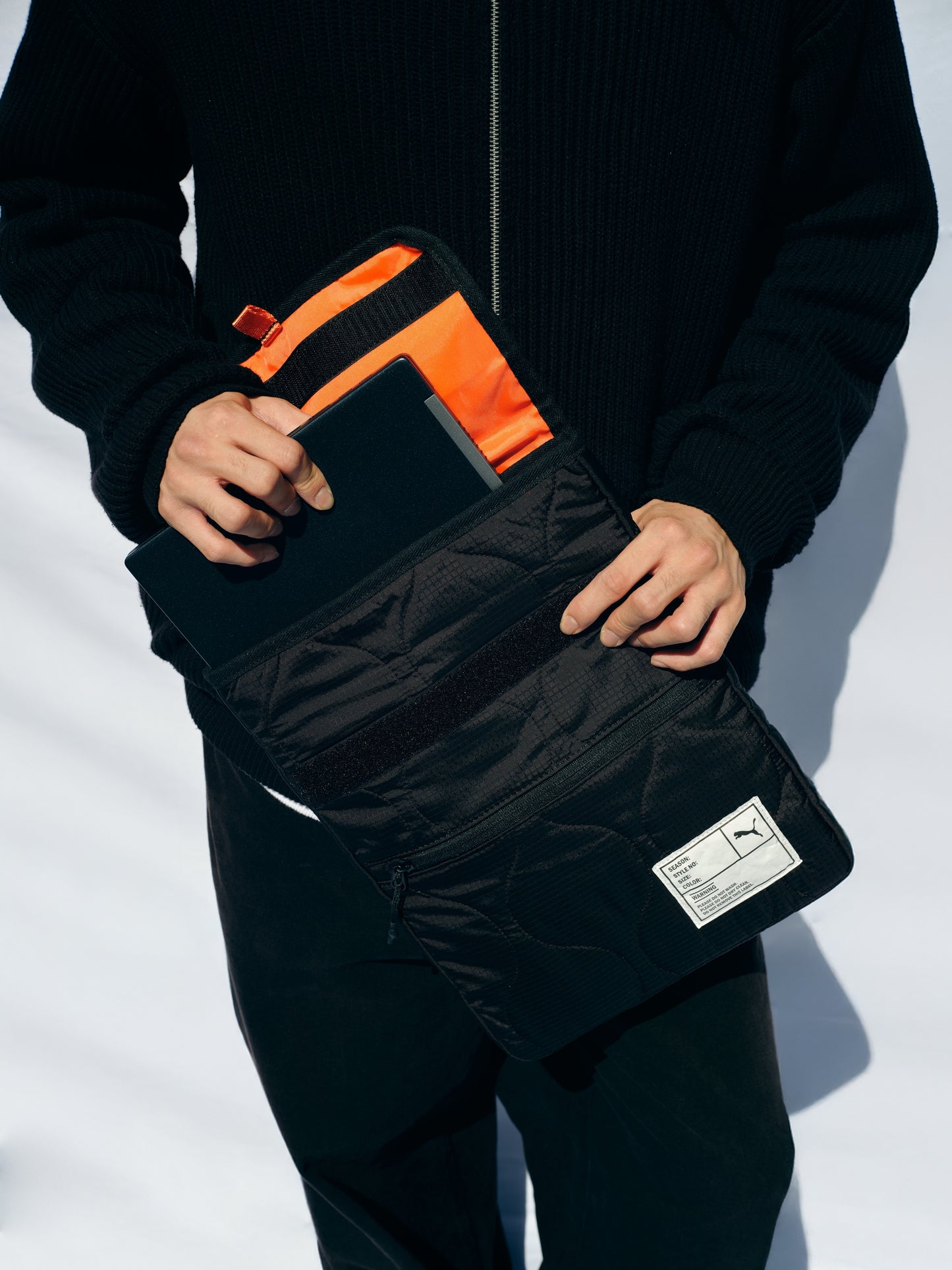 ［PUMA］PCケース J20399
