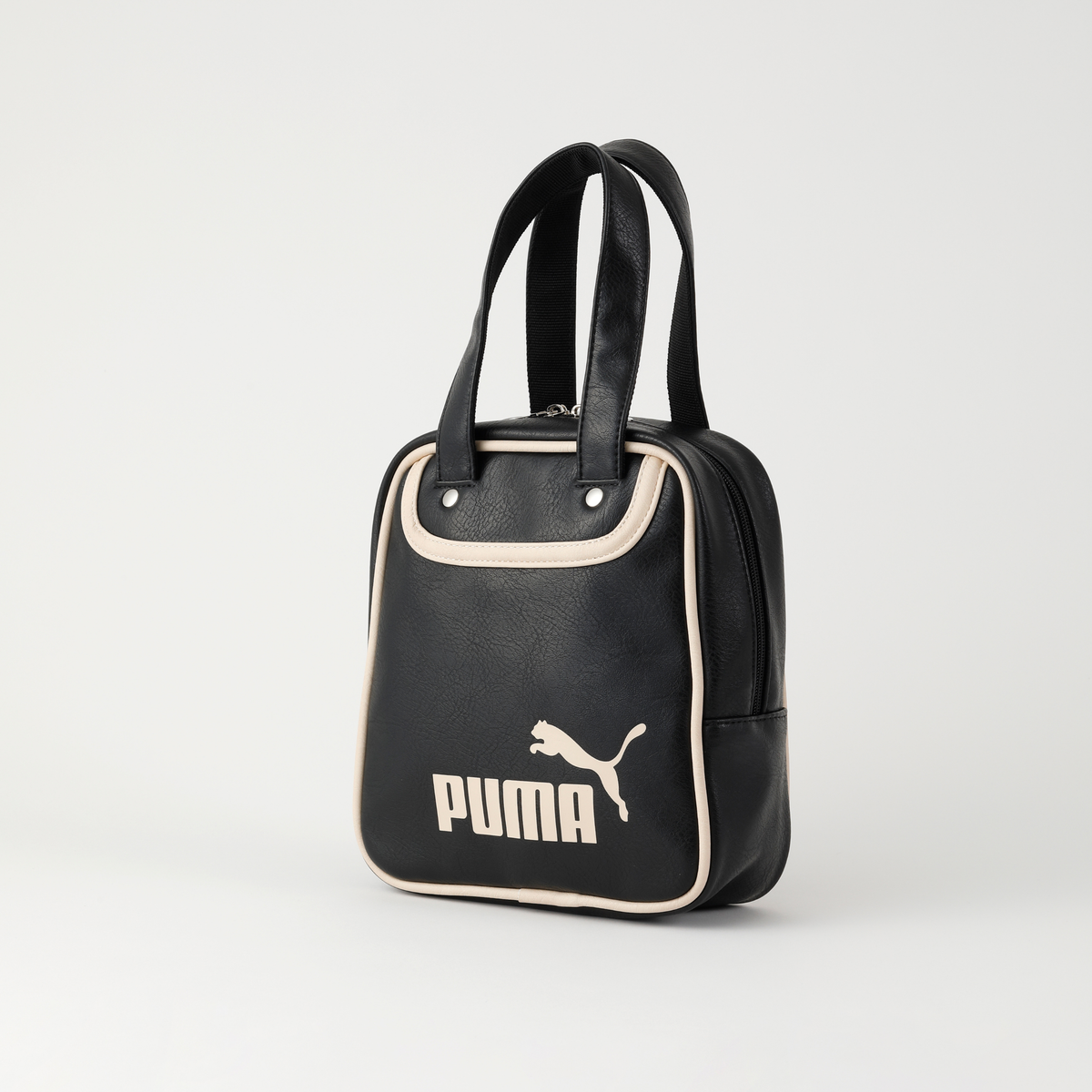 [PUMA] ボウラーバッグ　4L　J20510