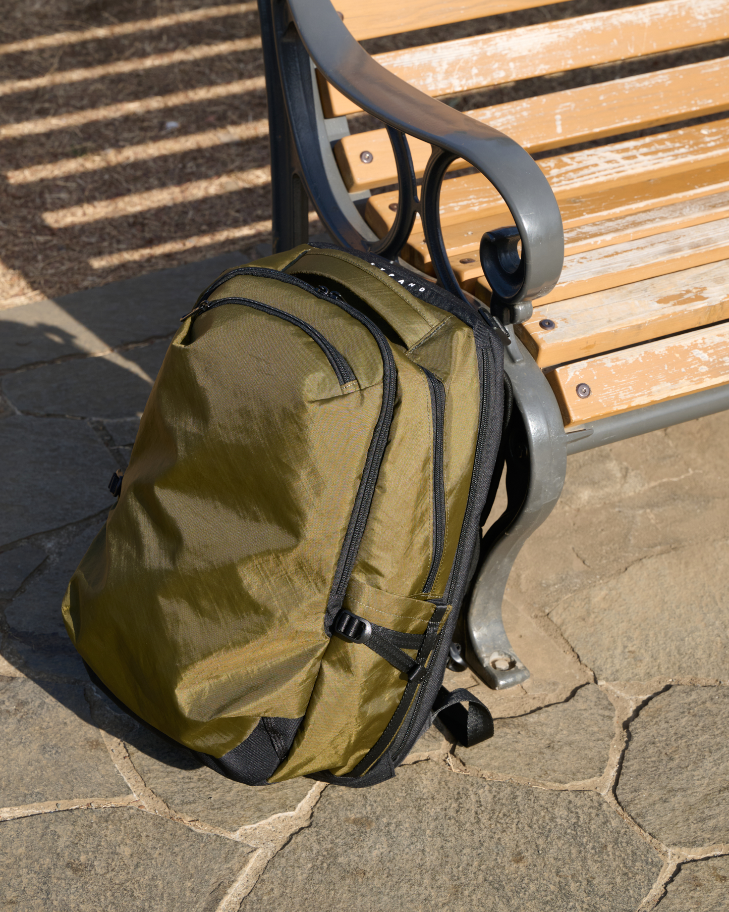［R.G.B］CARGOシリーズ　バックパックＬ　RGCA-001　33～39Ｌ