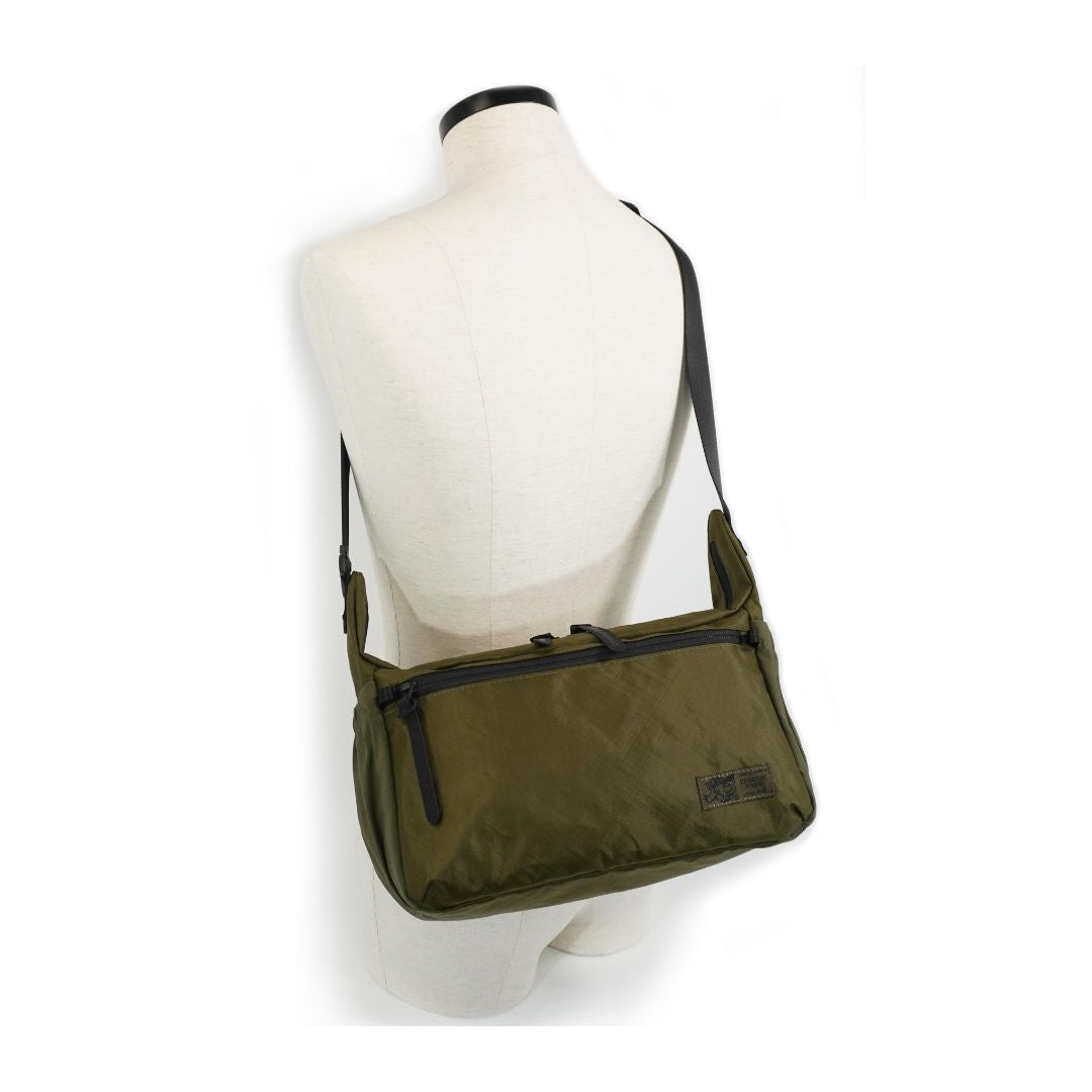 ［CROSTER DRAGON］EPX SERIES ショルダーバッグ（M） 8L CRDE‐2005