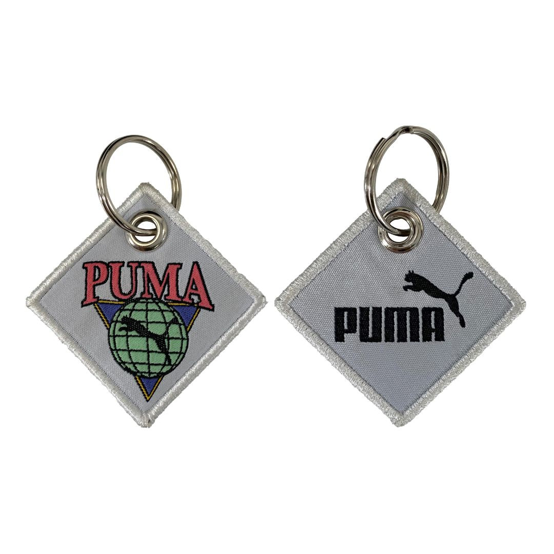 ［PUMA］ラウンドバックパック ブラック 25L  J20307