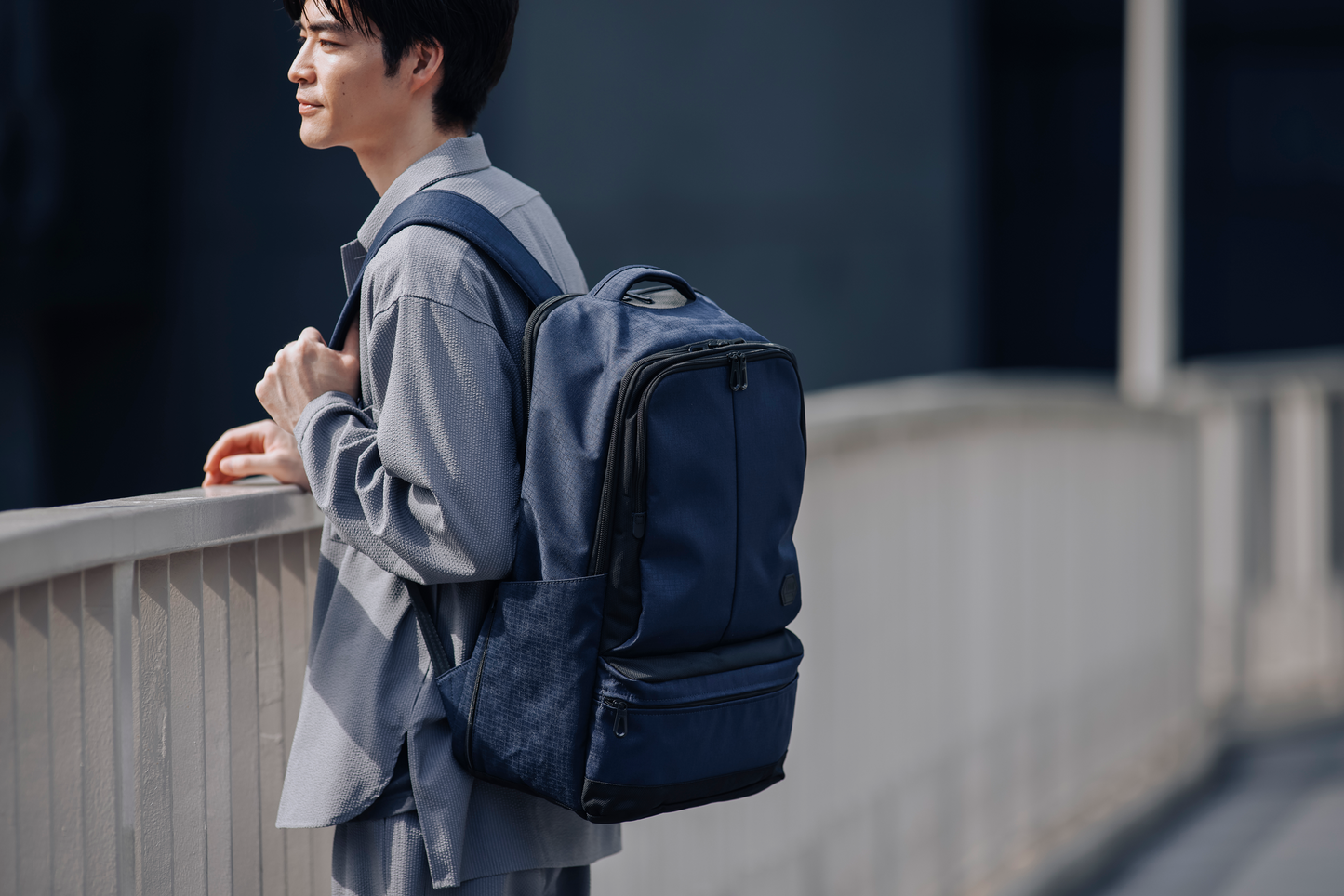 ［R.G.B］スクエアバックパックL  26L RGBR-17