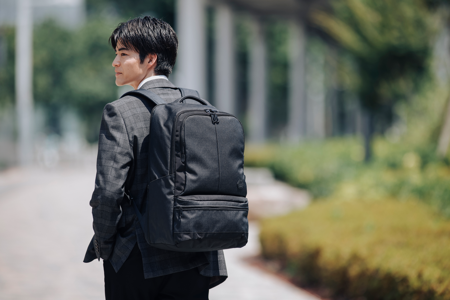 ［R.G.B］スクエアバックパックL  26L RGBR-17