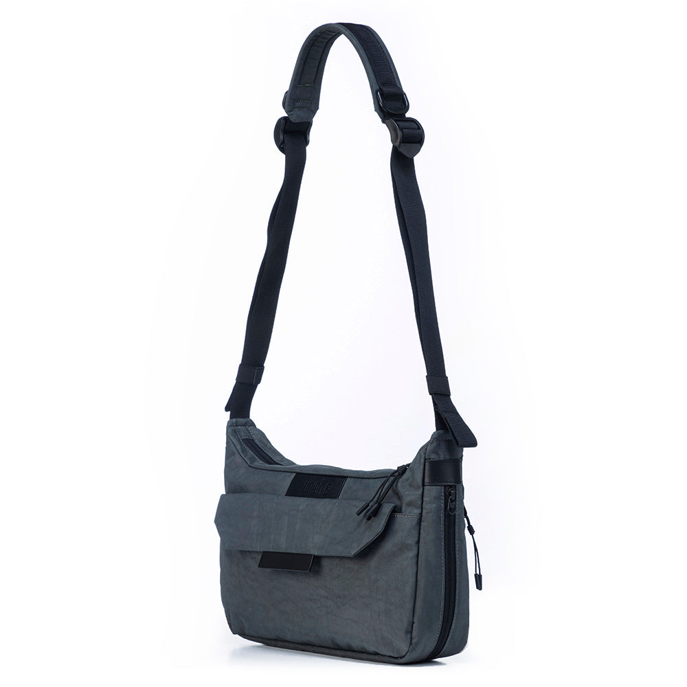 [UNION.6] ワイドクロスバッグ　5L　UACB10J
