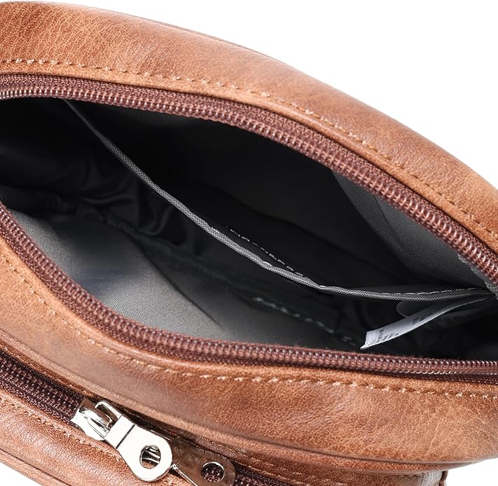 ［PUMA］合皮スクエアショルダー  J20324